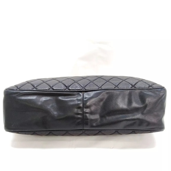 CHANEL CHARM Lambskin Matelasse Chain Shoulder Bag - Picture 12 of 15